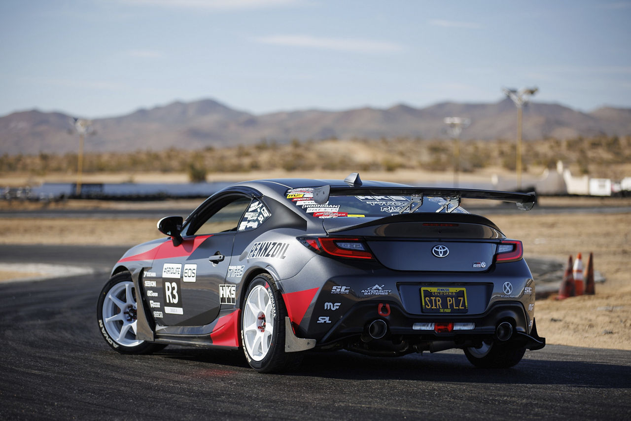 2022 Toyota GR86 - Motegi BATTLE - White | Wheel Pros